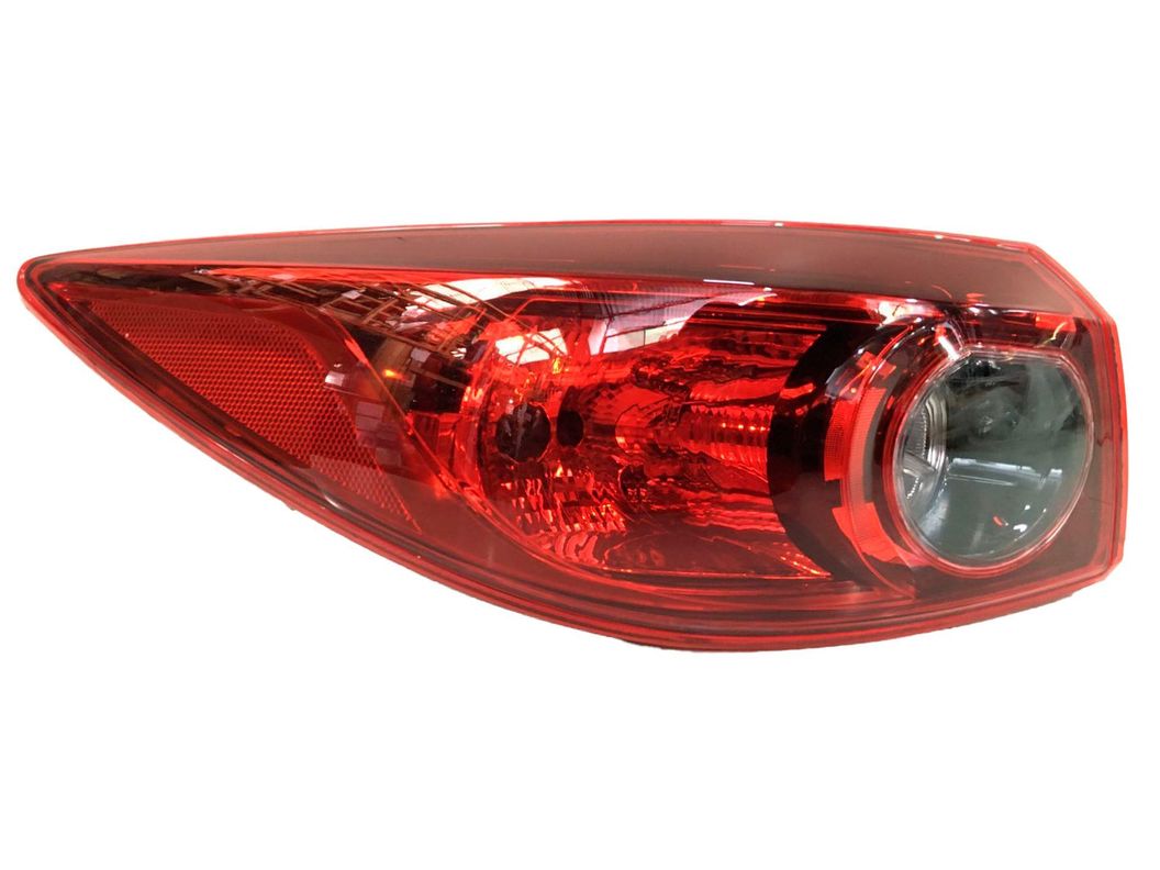 FAROL TRASERO IZQUIERDO SEDAN MAZDA 3 2015-2017-0