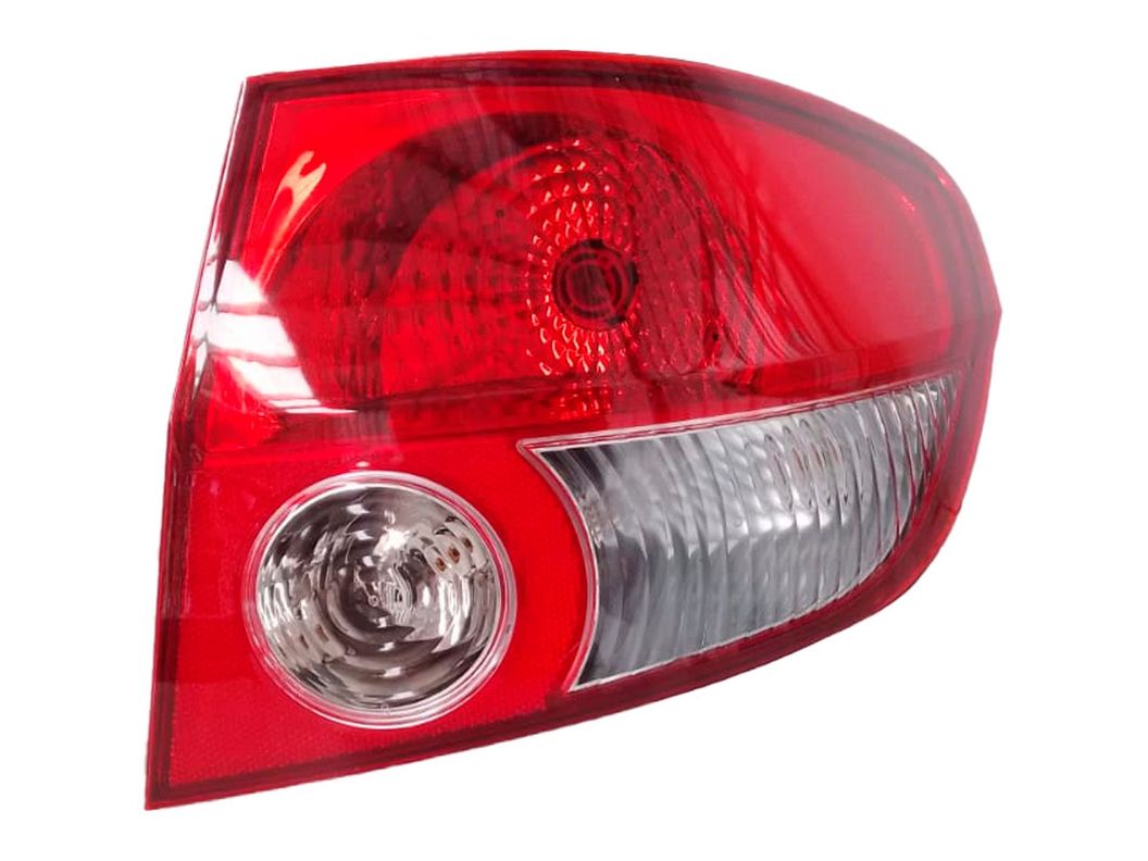 FAROL TRASERO DERECHO SPORT HYUNDAI GETZ 2003-0