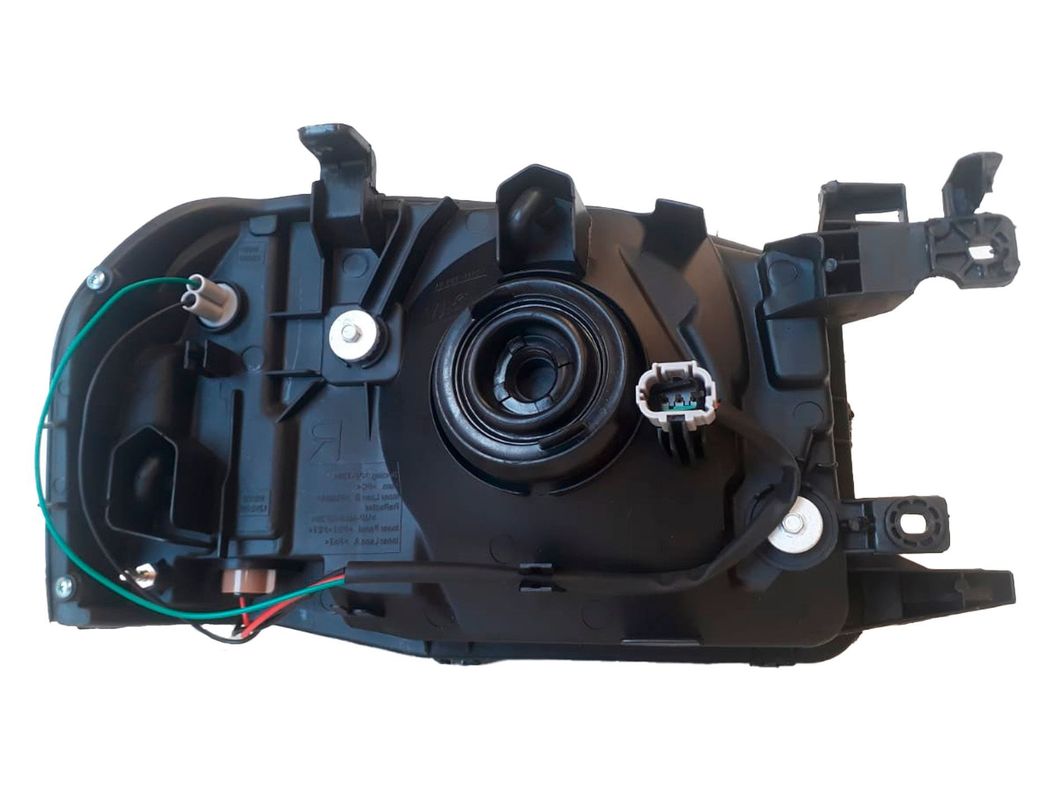 OPTICO IZQUIERDO NISSAN TERRANO 2013-2016-1