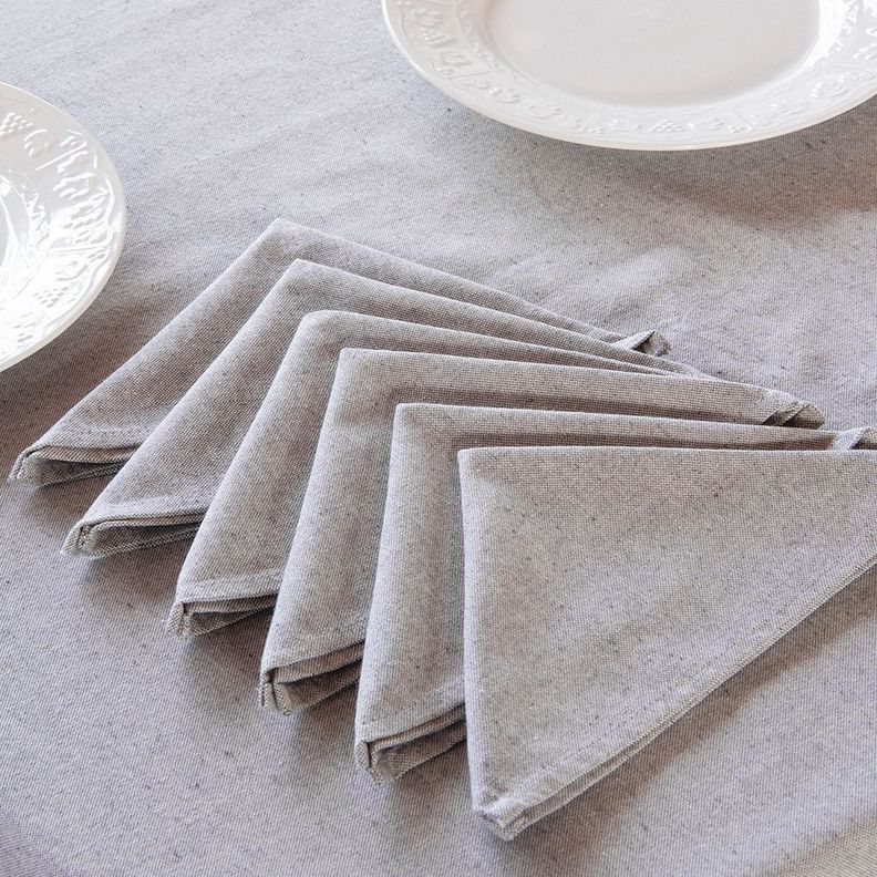 Juego de Mantel Laika  140x220  c/servilletas  Tela Gris -2