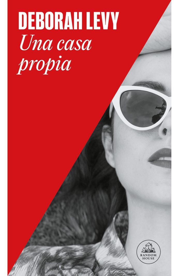 LIBRO Una Casa Propia - Deborah Levy