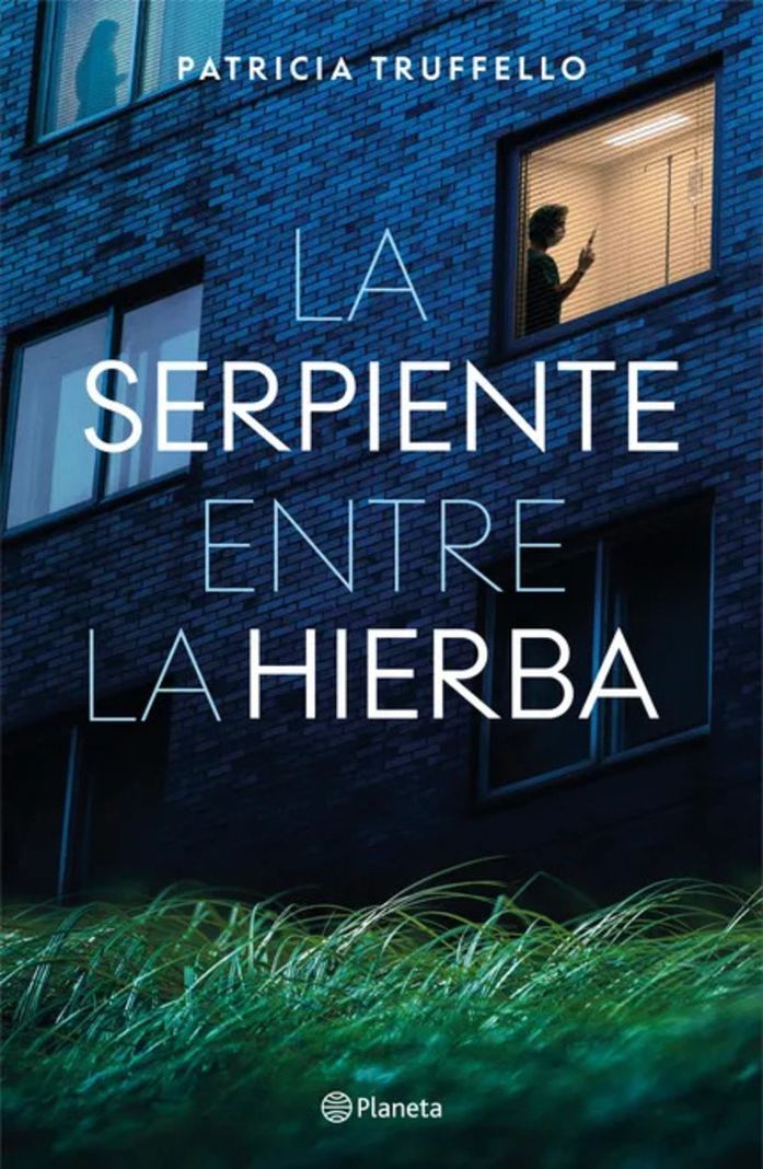 LIBRO La Serpiente Entre La Hierba