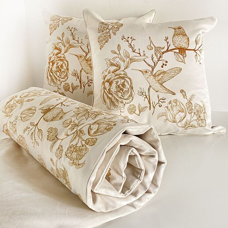 Piecera + 2 Cojines Colibri -70x200-0