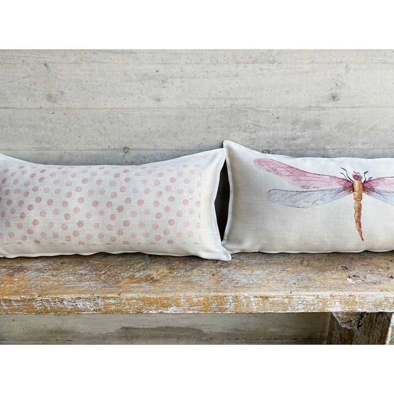 Cojín Puntos Rosa, 70x35-1