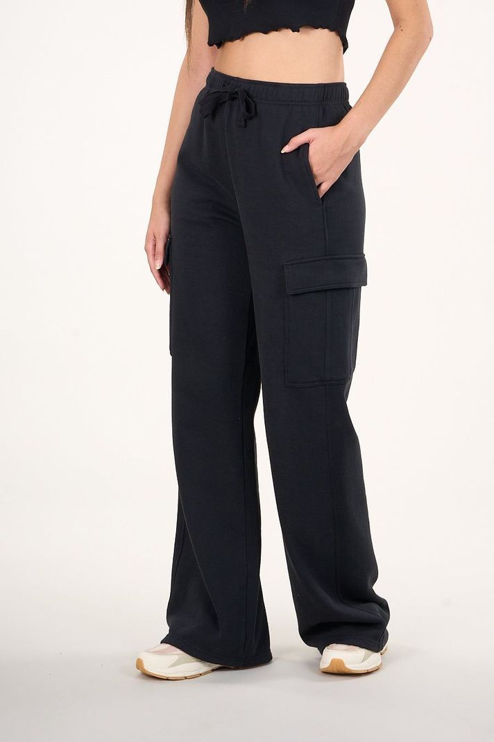 Pantalon Franela Cargo Wide Leg Negro VW4726 Mujer Polemic-3