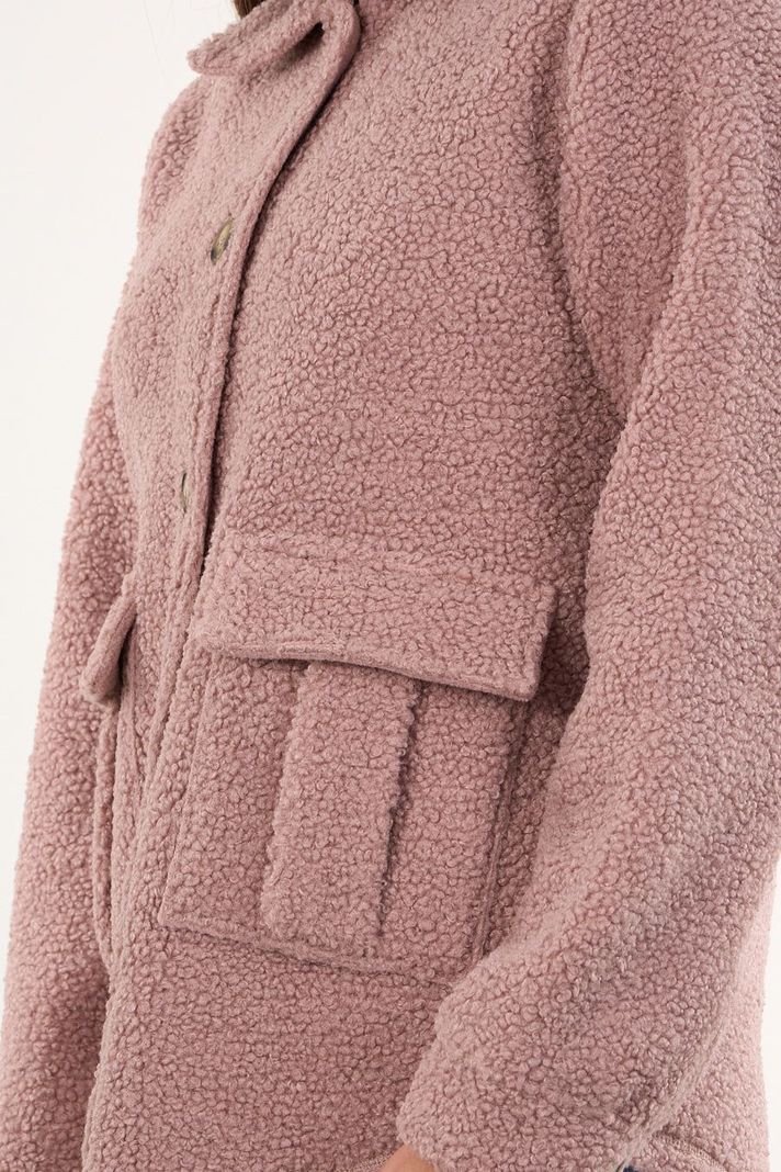 Sobrecamisa sherpa con bolsillos cargo Palo Rosa mujer Polemic-3
