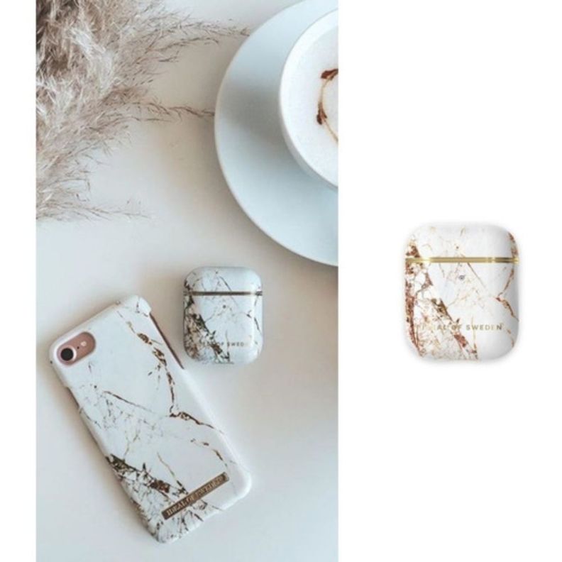 Case Compatible con AirPods Carrara Gold Ideal Of Sweden-3