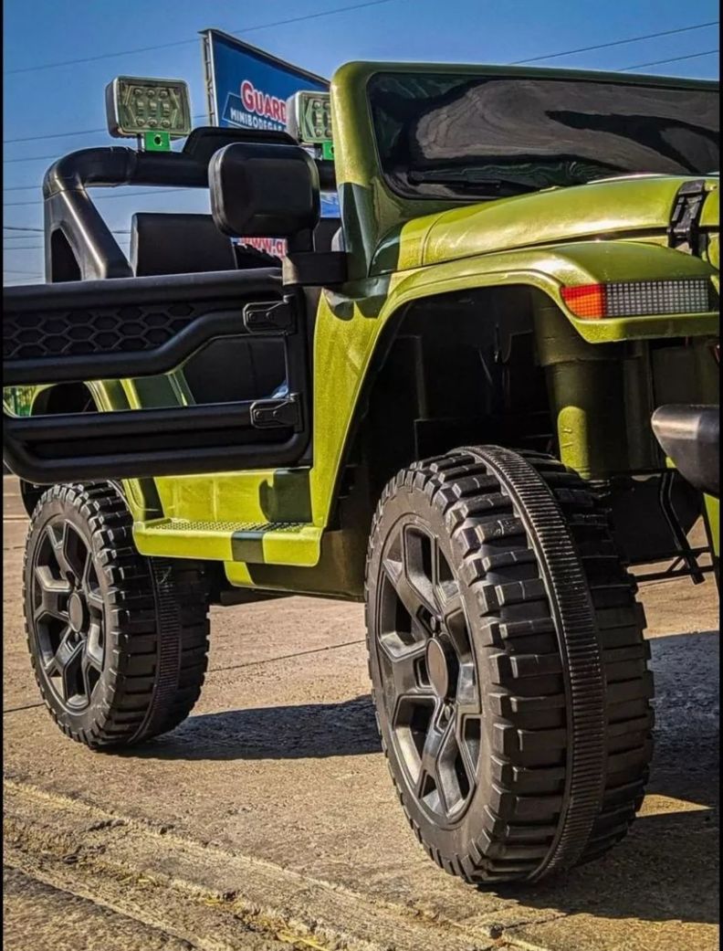 Auto Jeep A Bateria 12V Con Control Remoto 598 Verde-2