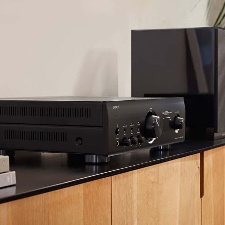 Amplificador Integrado Denon PMA-1700NE-4