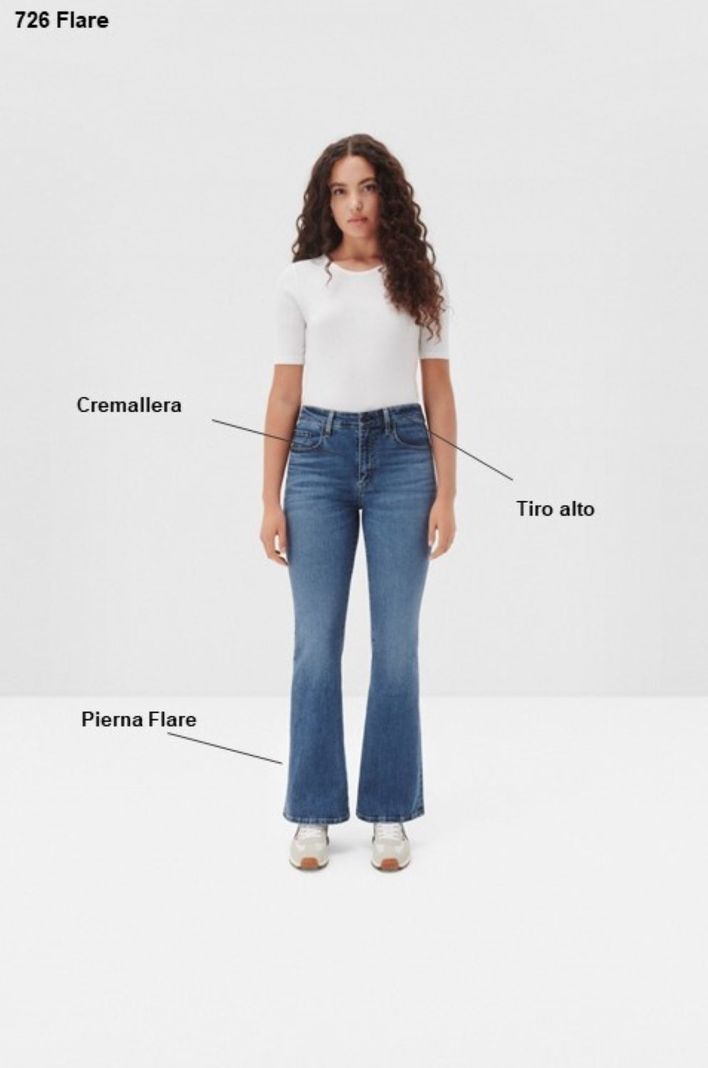 Jeans Mujer 726 HR Flare Azul Levis A3410-0064-6