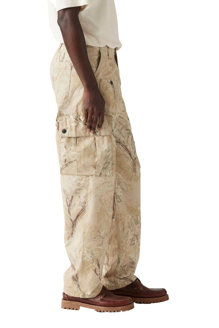 Pantalón Hombre Parachute Cargo Ii Beige Levis 001K6-0002-1