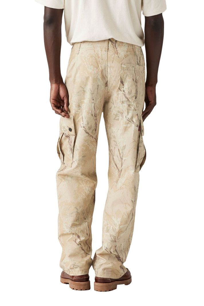 Pantalón Hombre Parachute Cargo Ii Beige Levis 001K6-0002-2