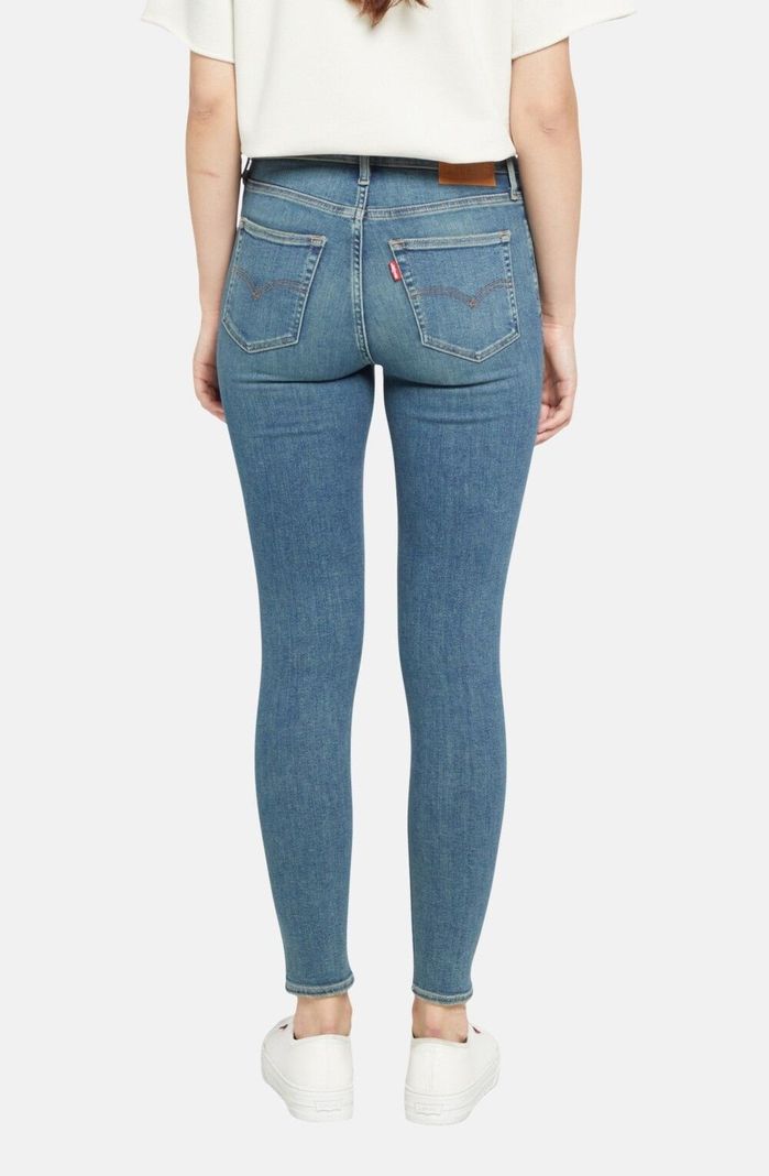 Jeans Mujer 720 High Rise Super Skinny Celeste Levis 52797-0445-2