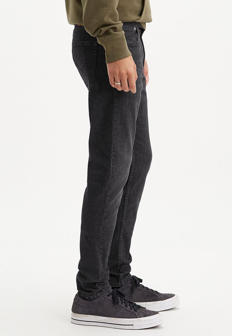 Jeans Hombre 512 Slim Taper Negro Levis 28833-0287-1