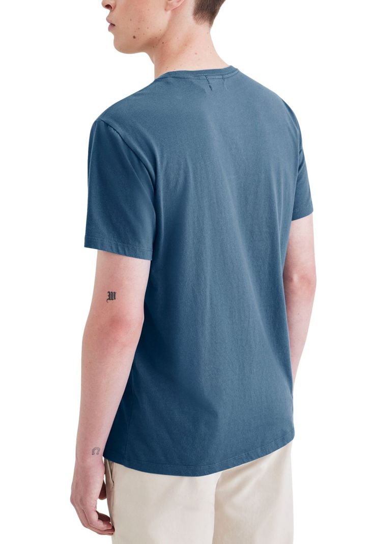 Polera Hombre Graphic Tee Slim Fit Azul Oscuro A1103-0208-1