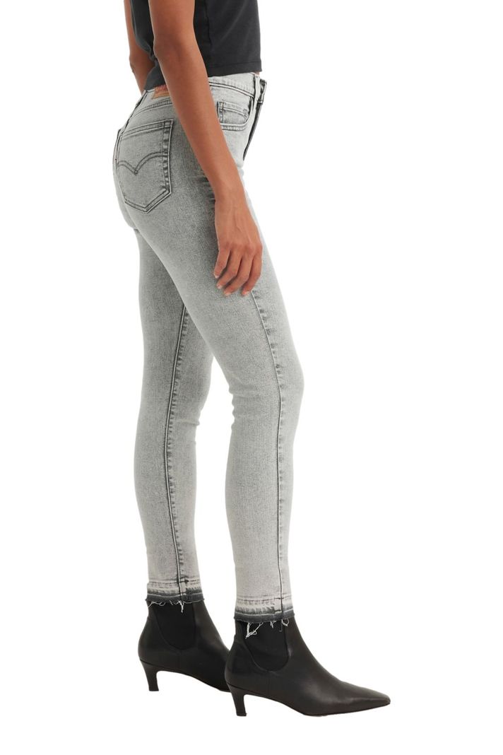 Jeans Mujer 720 High Rise Super Skinny Gris Levis 52797-0391-1