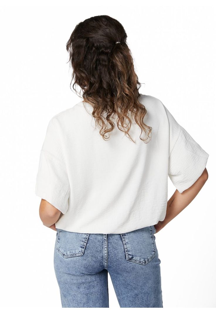 POLERA EBBE REGULAR OVERSIZE GLOBO-3