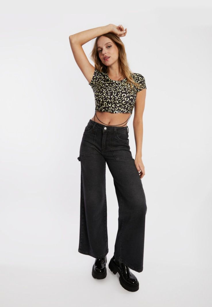 Polera Crop Lea Cadena Negra