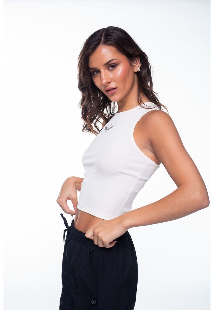 Polera Cora Crop Abertura Espalda Blanco Efesis-1
