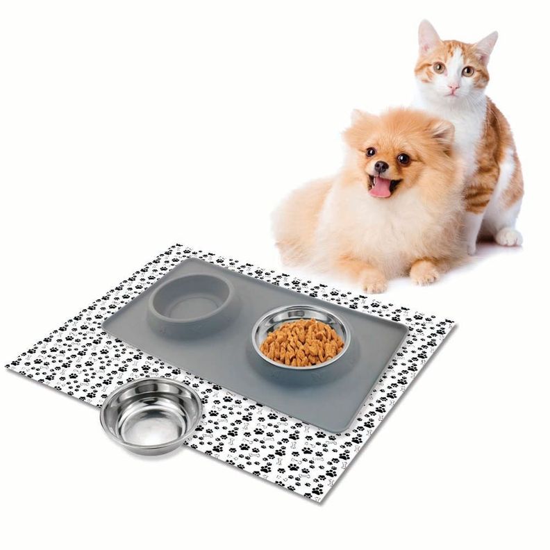 Alfombra Vinílica Pet Huesitos Antideslizante 70x70 cm-3