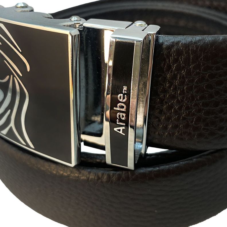 Cinturón con hebilla rectangular negro brillante con impresión marca exclusiva Arabe® Men's beauty c-1