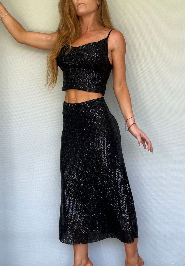 Conjunto Glam  Top y Falda lentejuelas negras-1