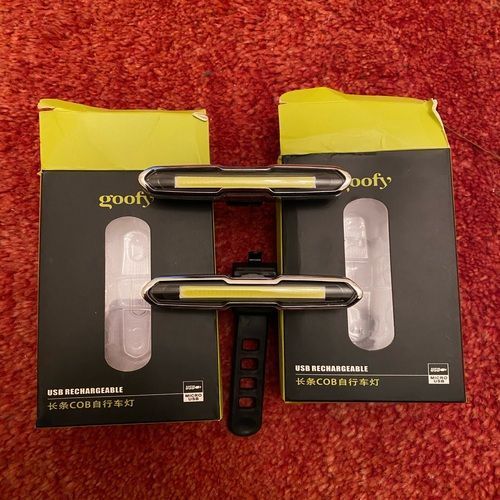 Luz Linterna Led Bicicleta Baliza Muy Potente Recargable USB Colores Frontral Y Trasera Goofy-1