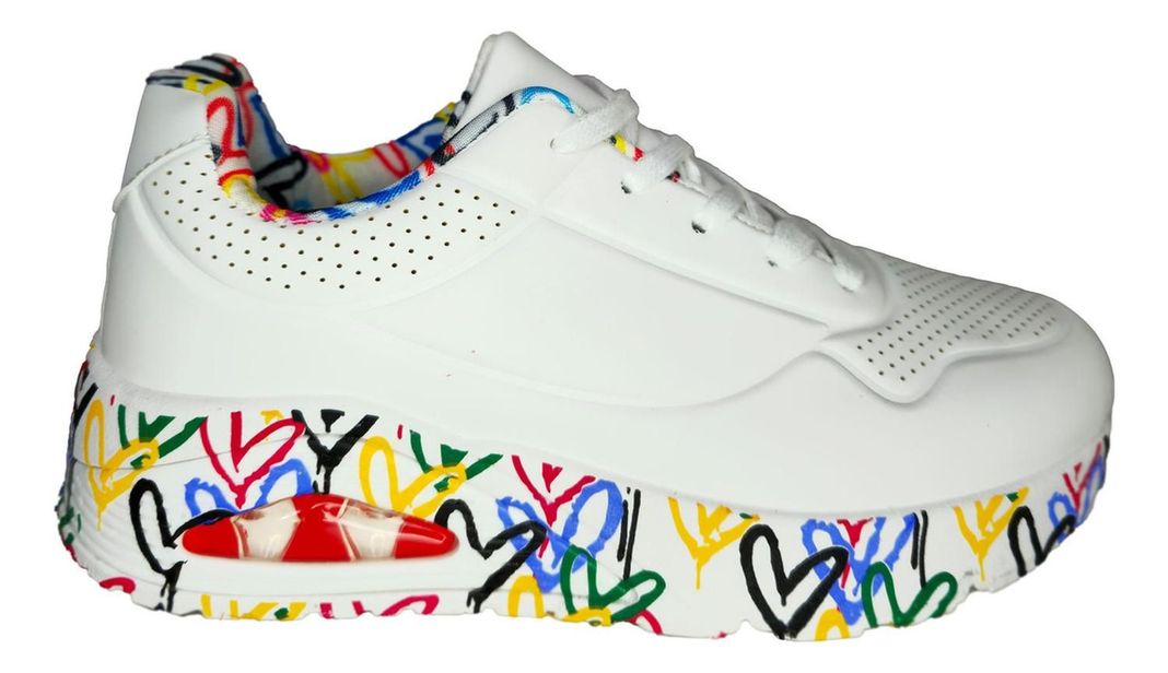 Zapatillas Trendy Con Suela De Corazones Coloridos 7626