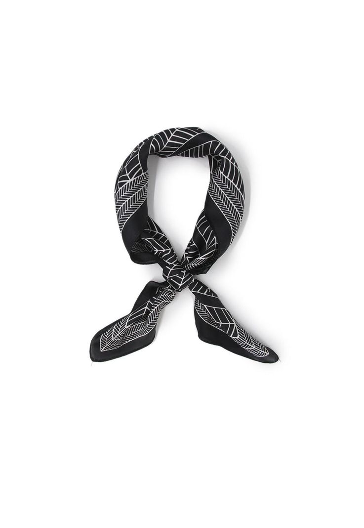 Pañuelo seda corto patron líneas Accesoria-5