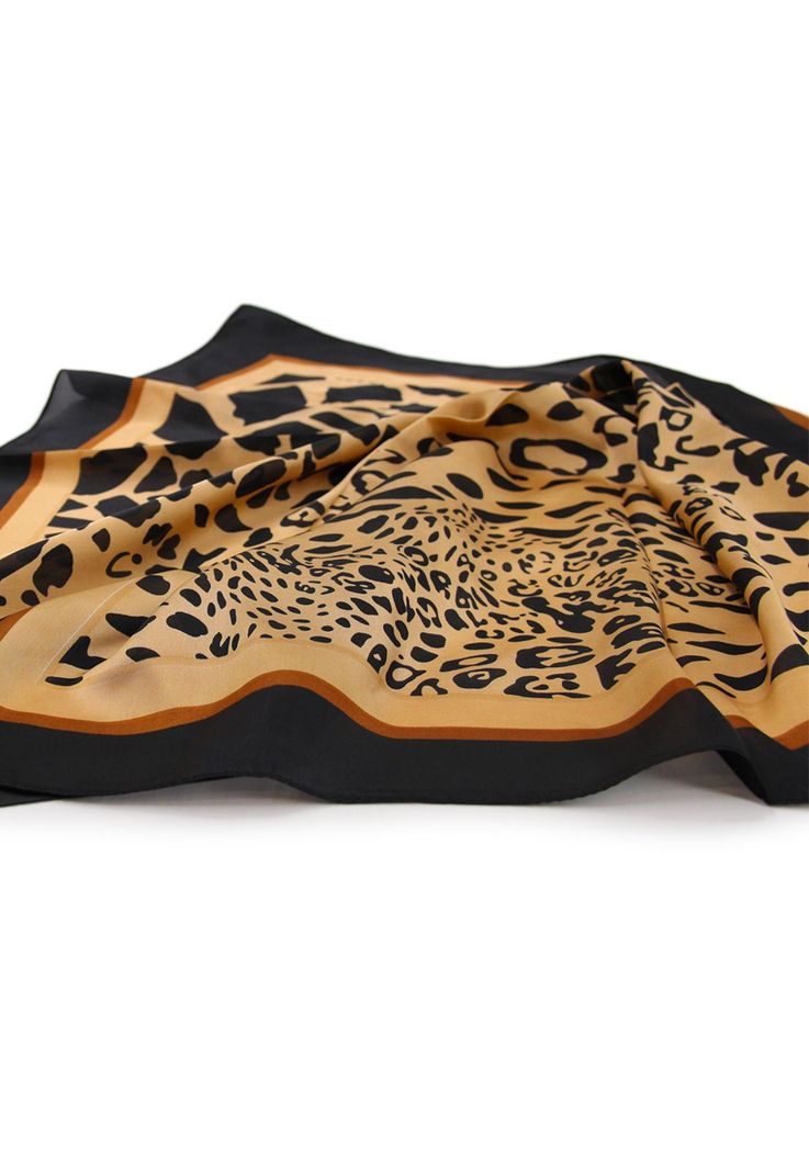 Pañuelo seda corto animal print Accesoria-1