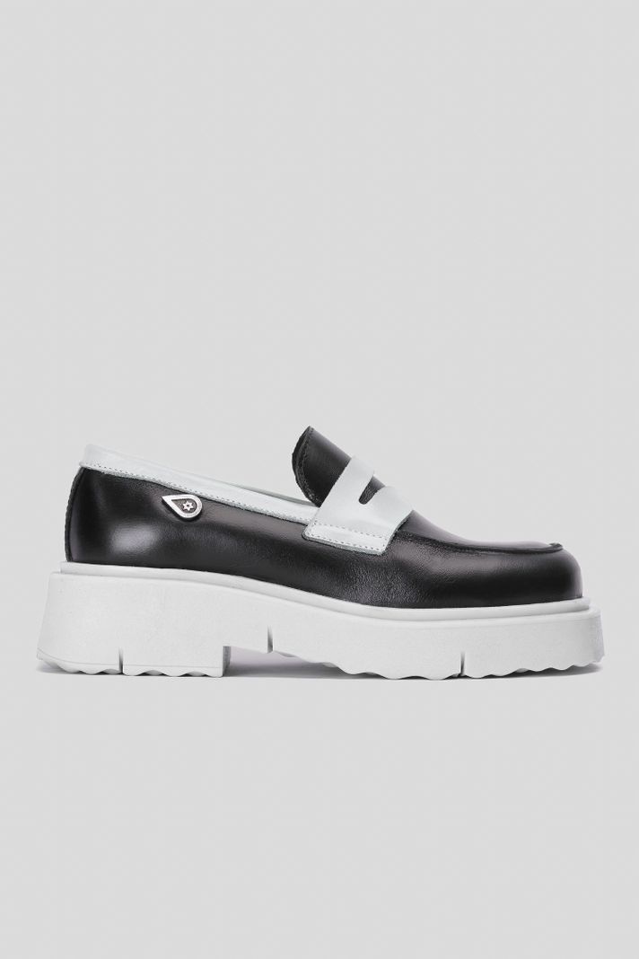 Mocasín Cuero Mármara Negro Celeste Landazuri-0