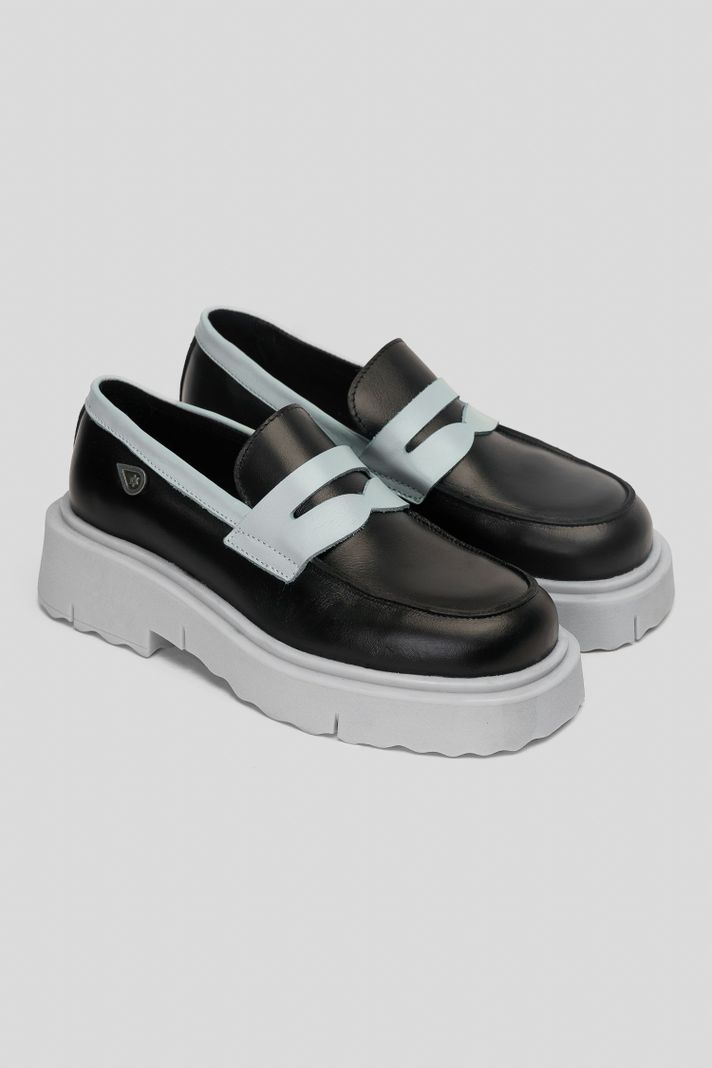 Mocasín Cuero Mármara Negro Celeste Landazuri-1
