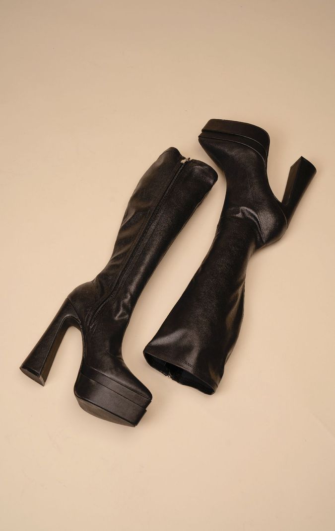 Bota Larga Mujer Negro Lizbeth Chinitown-4