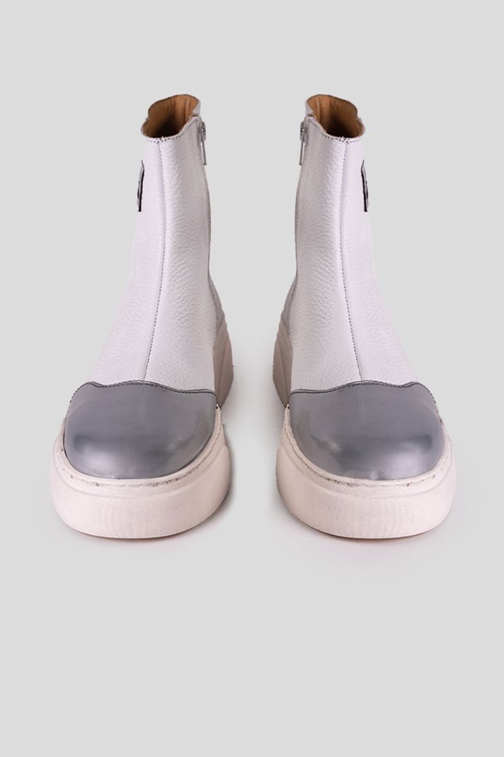 Zapatilla Cuero Frigg Blanco Plata Landazuri-2