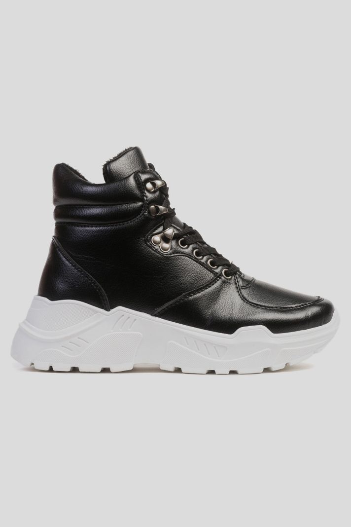 Zapatilla Mujer Negro Navona Chancleta