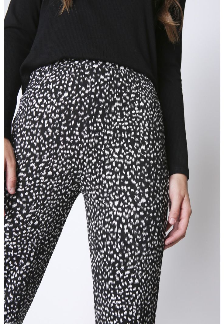 Pantalón Ame Negro Atrevida-2