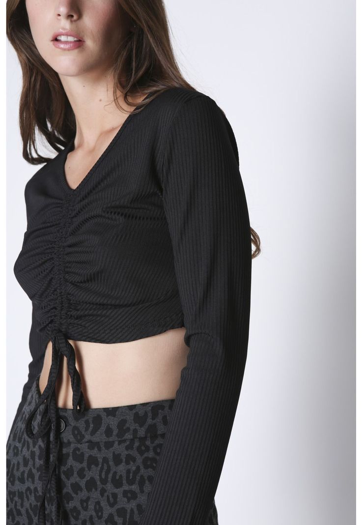 Polera Amelie Negro Atrevida-3