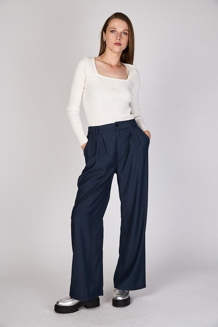 Pantalón Ancho con Pinzas Elena Eclipse-3