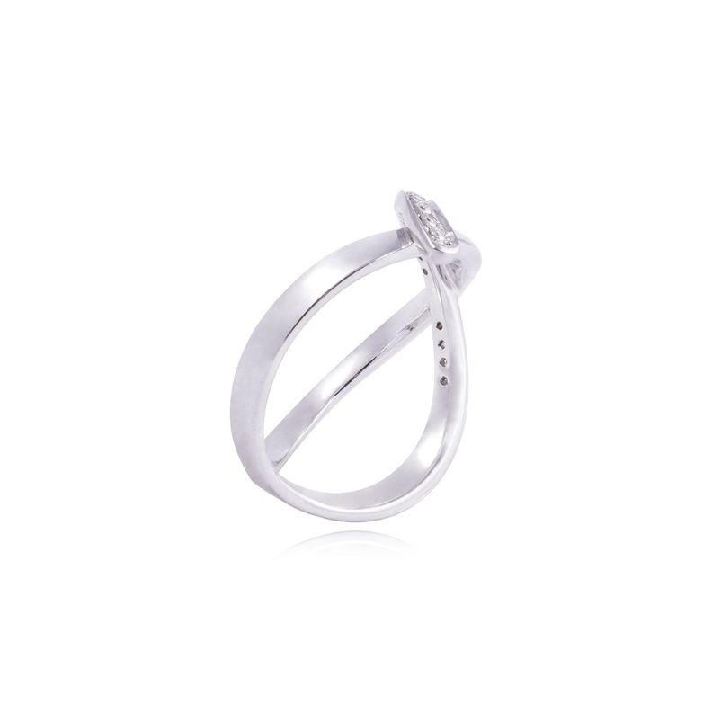Anillo Compromiso de Oro de 18kt Nudo 10 puntos de diamante-2
