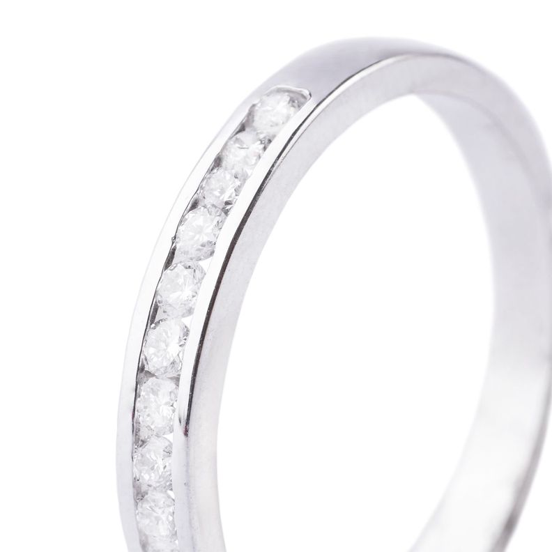 Anillo de Oro 18kt con Diamantes 26pts Modelo Riel Corte Brillante-1