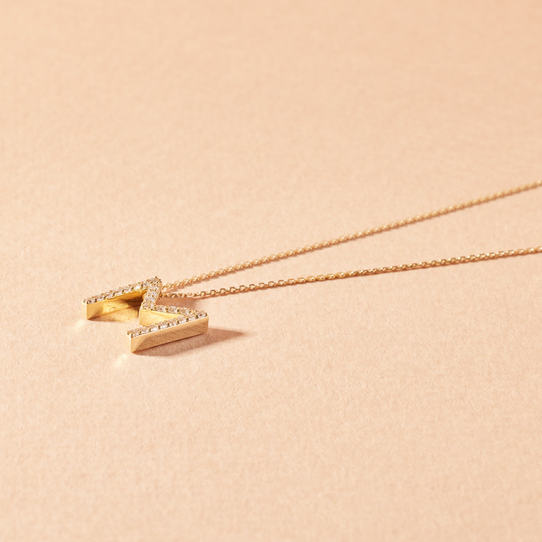 Collar Oro 18kt Diamantes Letra M con 13 Pts | Danielle Costantini-0