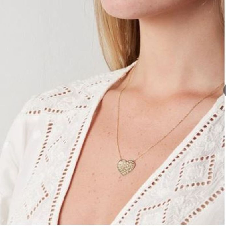 Collar Oro 18kt Corazón Grande Plano-1