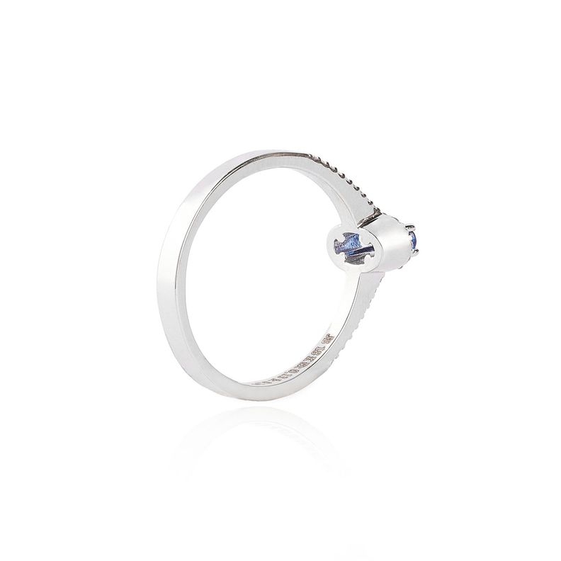 Anillo de Oro 18kt Diamantes 13pts Corte Brillante Con Zafiro de 19pts-1