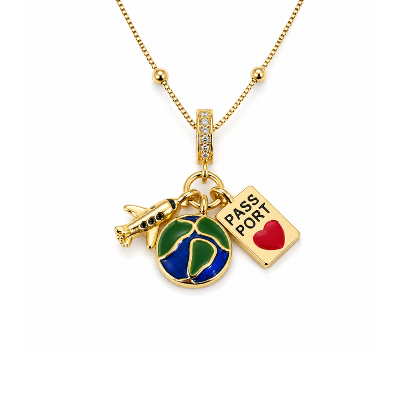 Collar Viajera "Passport to Dreams" Banado en Oro | Bendito Amor Dorado 45