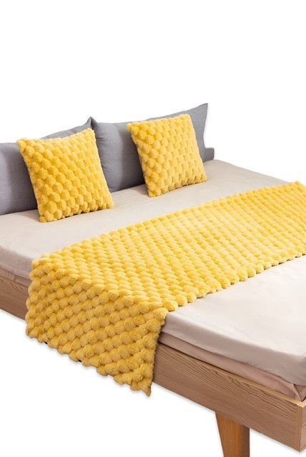 PIECERA DE CAMA DECORATIVA MODELO PERLA AMARILLO-2