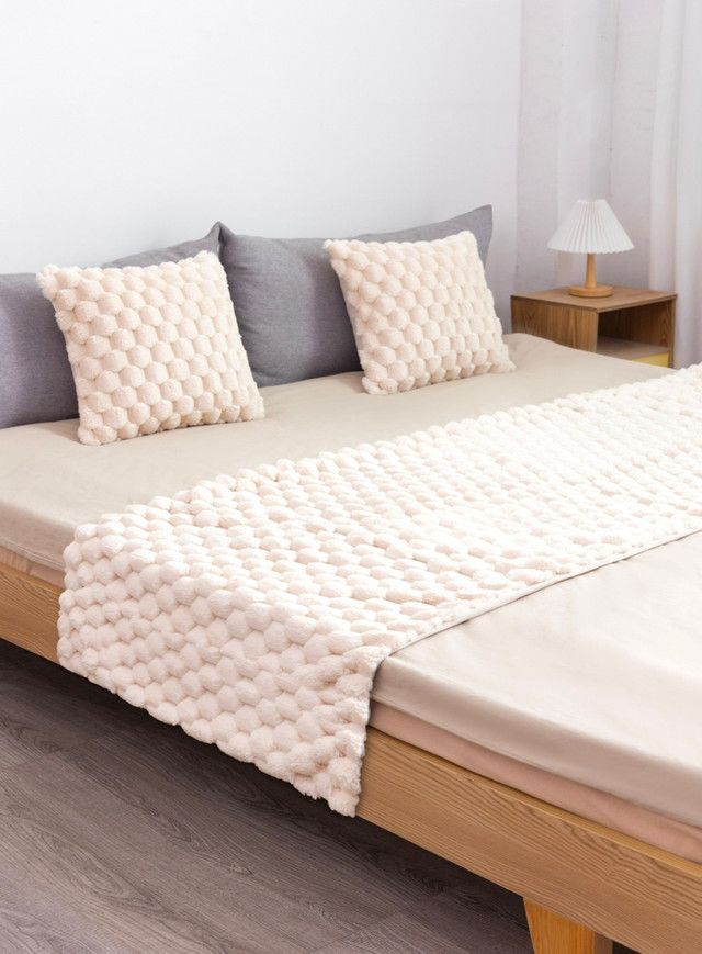 PIECERA ESTILO PERLA ELEGANTE SIN FUNDAS DC34-2