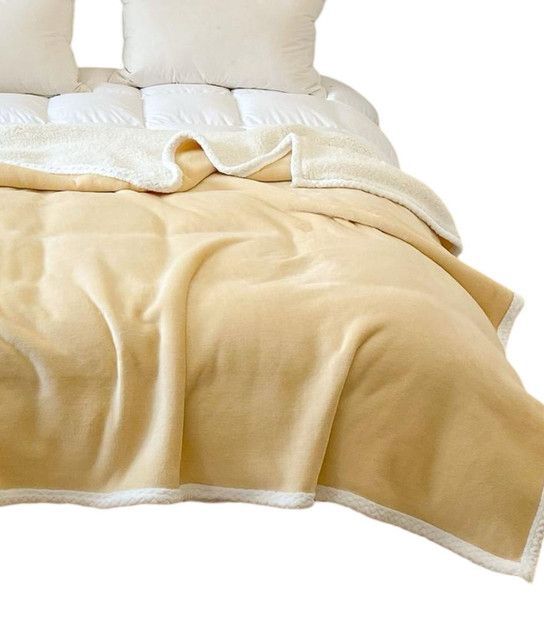 FRAZADA PARA INVIERNO CON CHIPORRO 2 PLAZA BEIGE CLARO-1