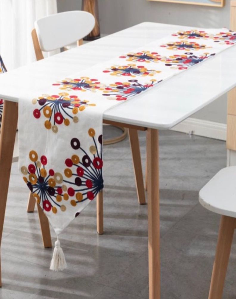 CAMINO DE MESA BORDADO ELEGANTE 33 X 180cm DC8-2