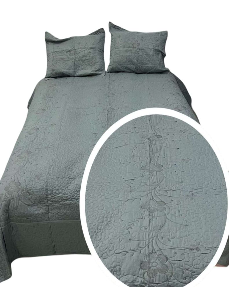 CUBRECAMA KING - SUPER KING BORDADO M09-1