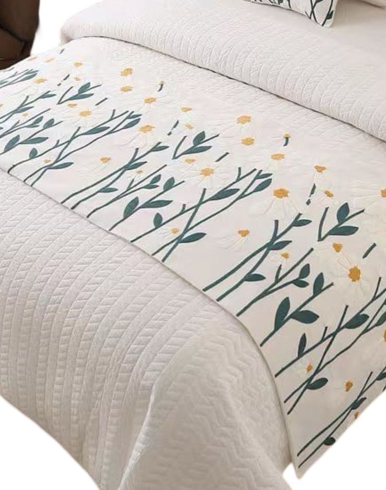 Set Piecera de Cama + 2 Fundas Bordadas para Cojín S1-1